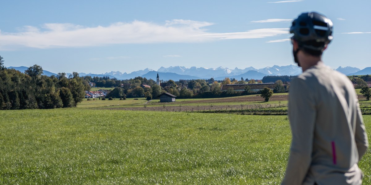 Herrliche Alpenblicke auf der ganzen Tour, © Thomas Anton Binder